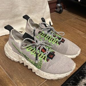 Nike athletic shoes size 6